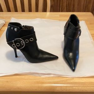 Carlos Santana Black Leather Booties
